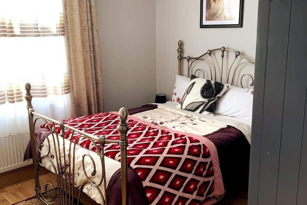 Stylish And Cosy 3 Bedroom Appartment Londen Buitenkant foto